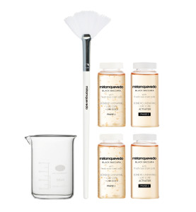 Miriam Quevedo Black Baccara Bond Rejuvenating Luxe Cure / Набор Омолаживающая люкс-терапия для волос с экстрактом розы, 4*20 мл Miriam Quevedo Black Baccara Bond Rejuvenating Luxe Cure / Набор Омолаживающая люкс-терапия для волос с экстрактом розы, 4*20 мл